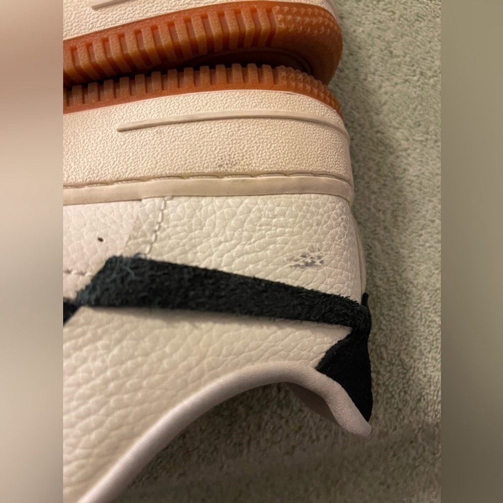 Nike Air Force 1. - Picture 12 of 16